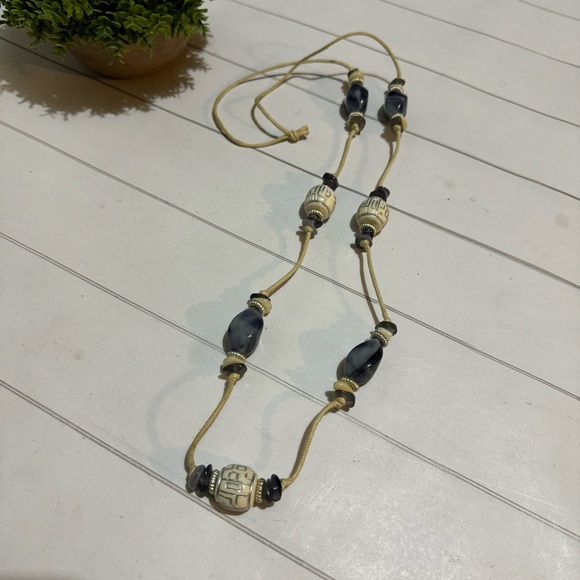 Jewelry - Beaded Cord Beach Vacation Island Tropical Coastal Necklace Blue Cream